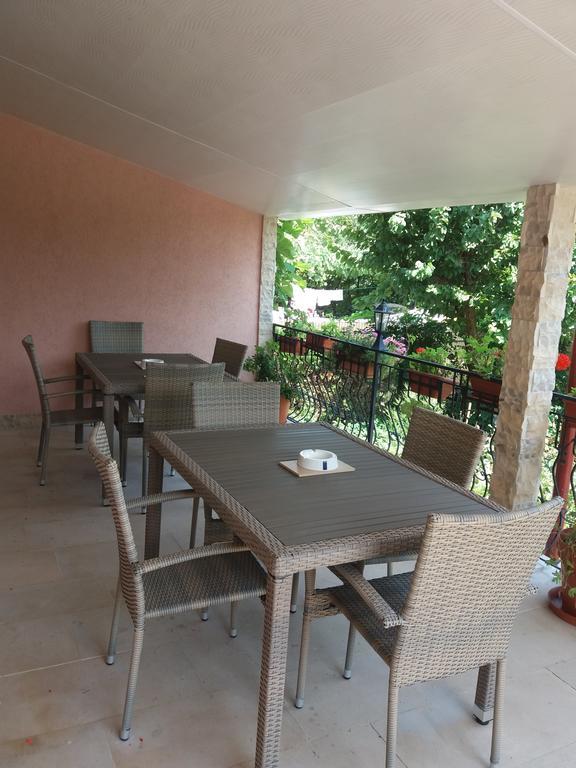 Casa Dalena Hotel Costinesti Bagian luar foto