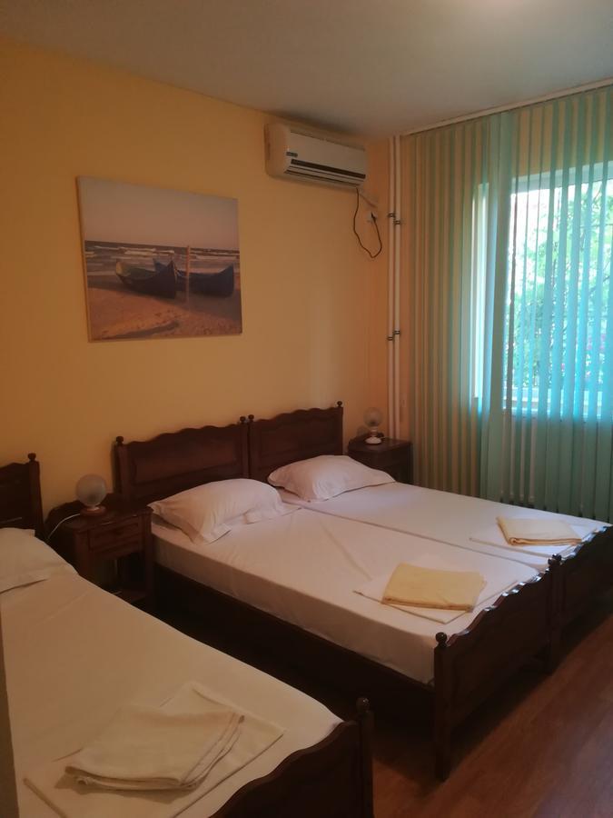 Casa Dalena Hotel Costinesti Bagian luar foto